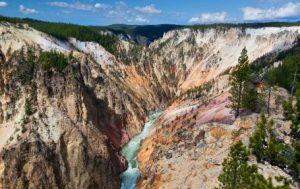 Beautiful and colorful canyon of Inspiration Point in Yellowstone National Park, Wyoming.