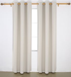 #5. Deconovo blackout curtains