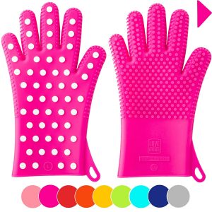 4. Heavy Duty Women’s Silicone Oven Mitts Heat Resistant Gloves