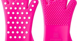 4. Heavy Duty Women’s Silicone Oven Mitts Heat Resistant Gloves