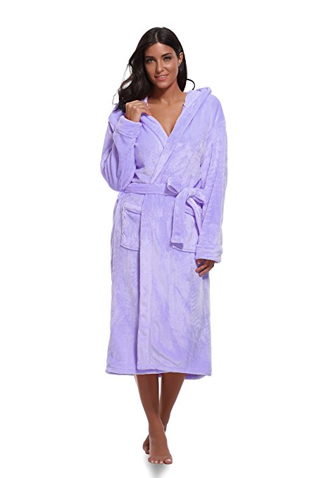 Luvrobes Women’s Plush Hooded Bathrobe