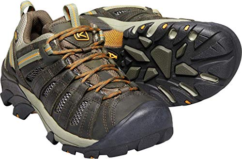 KEENS Men’s Voyageur Hiking Shoe