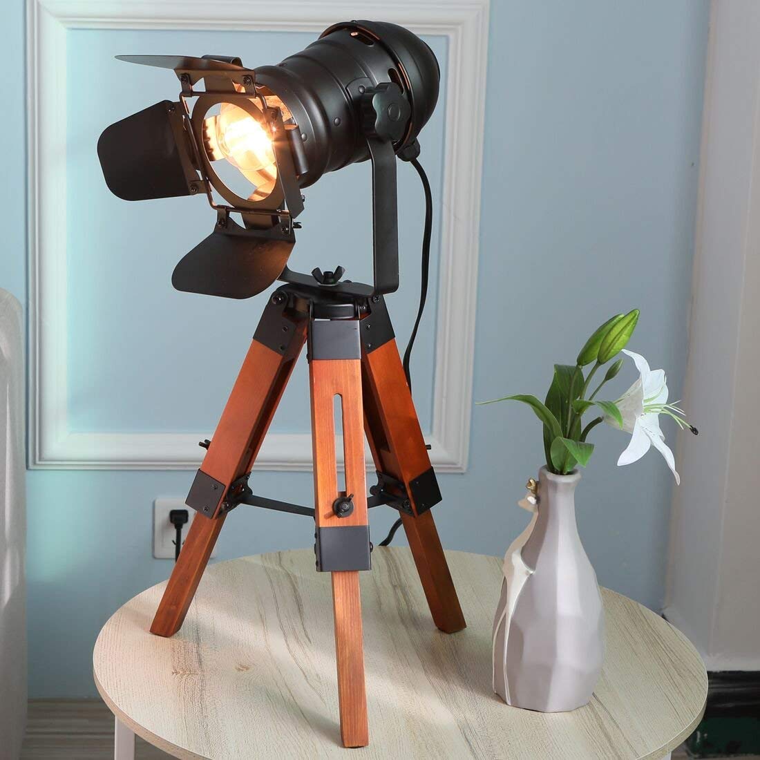 Decoluce Industrial Tripod Floor Table Lamp