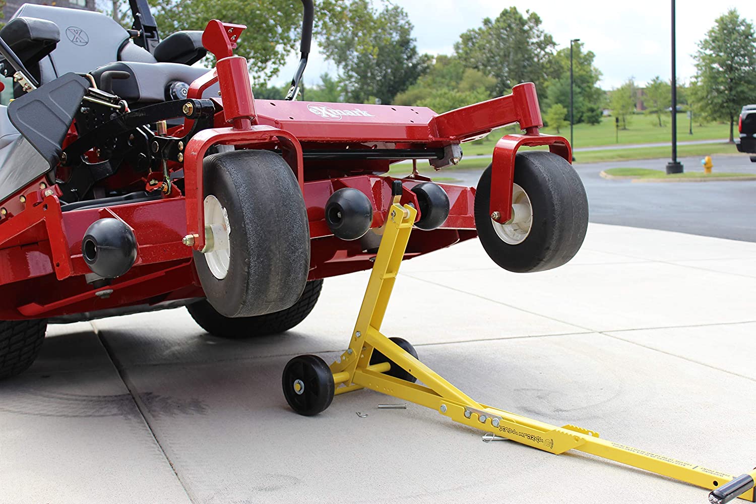 Top 10 Best Lawn Mower Lifts In 2019 Reviews Top Best Pro Reivew