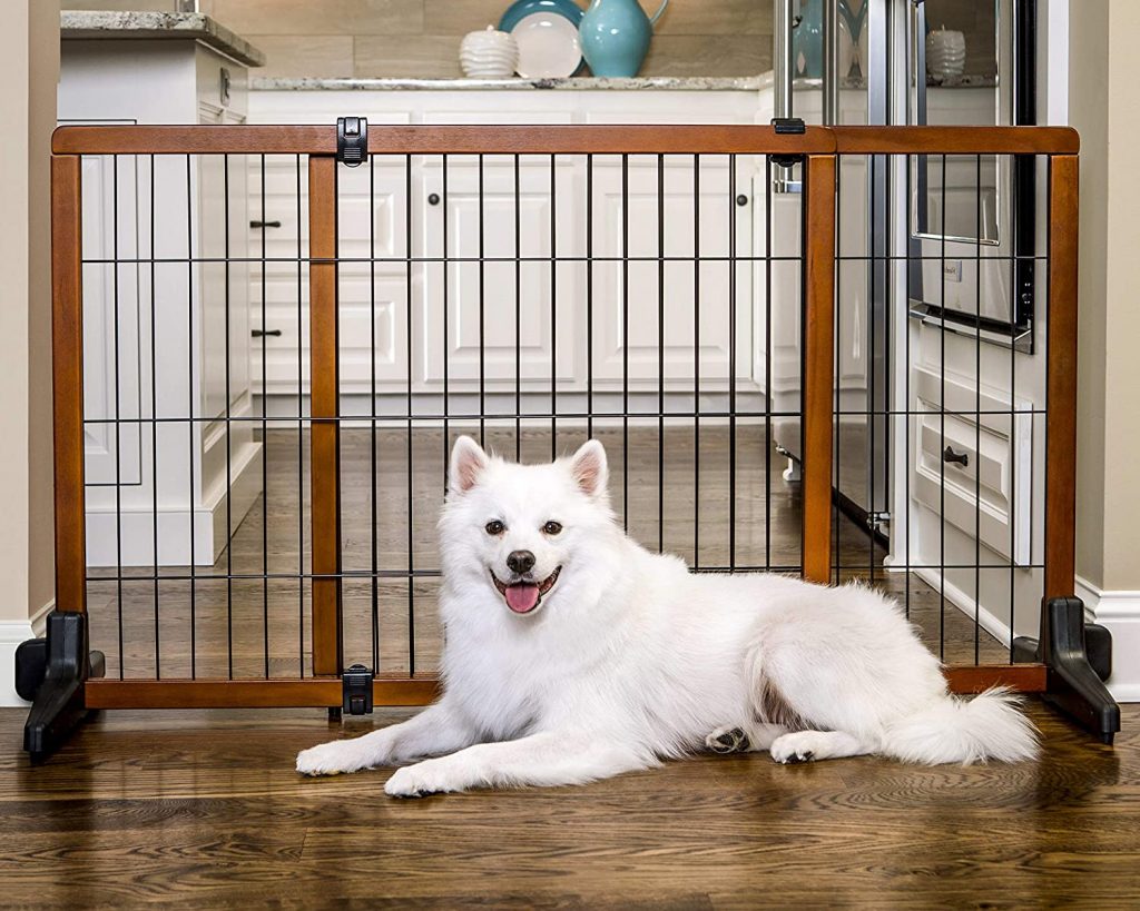 Carlson Freestanding Large Pet Gate